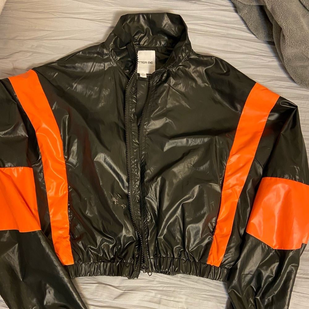 W/ TAGS: Black & orange cropped windbreaker